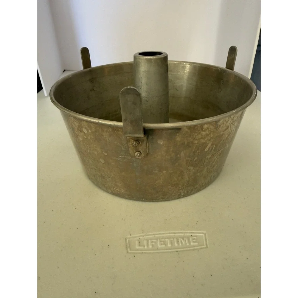 Vintage COMET Aluminum Tube Cake Pan – Made in USA –‎ 10 x 4¼